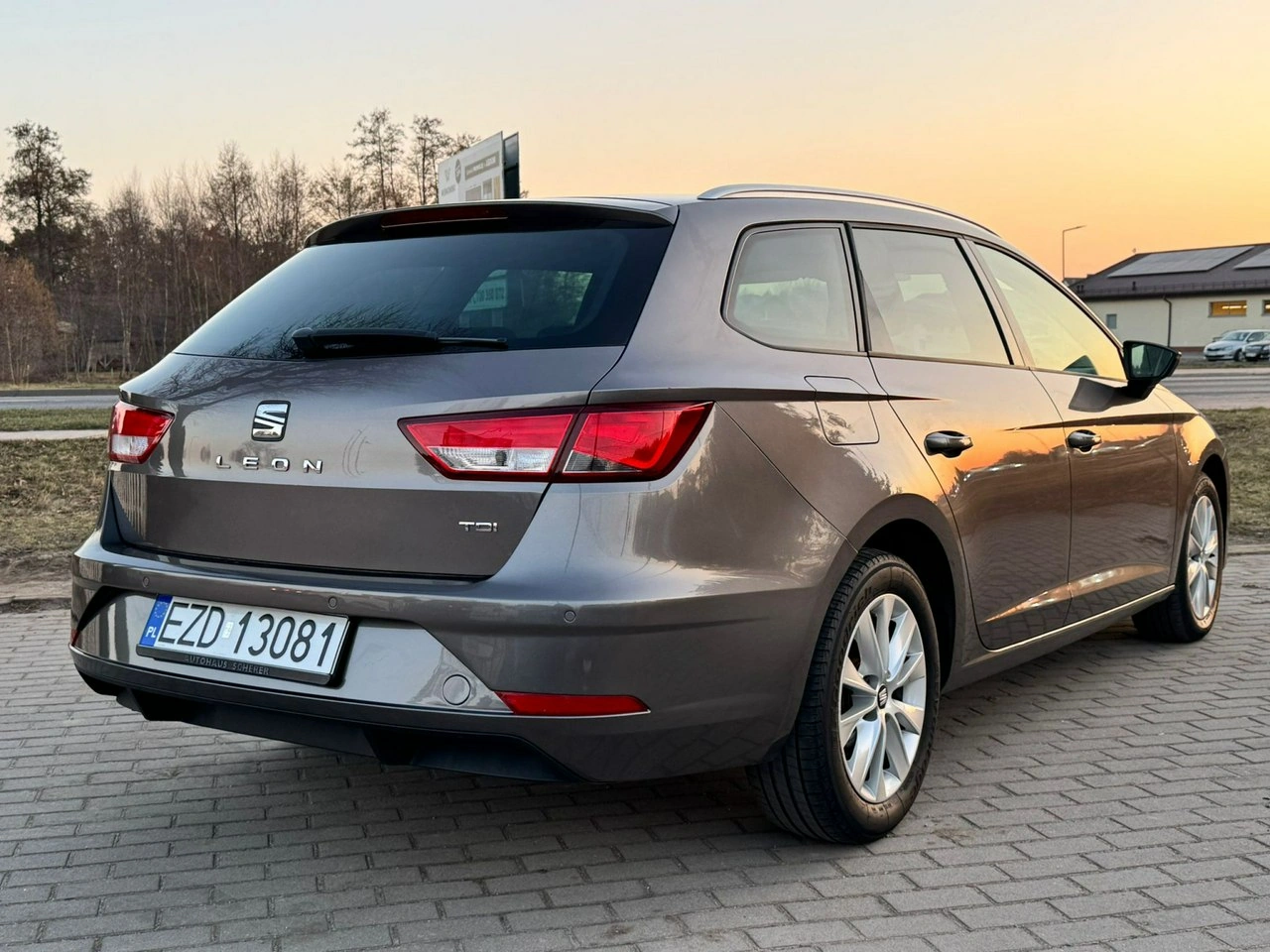 Seat Leon Sportstourer - Zdjęcie 9