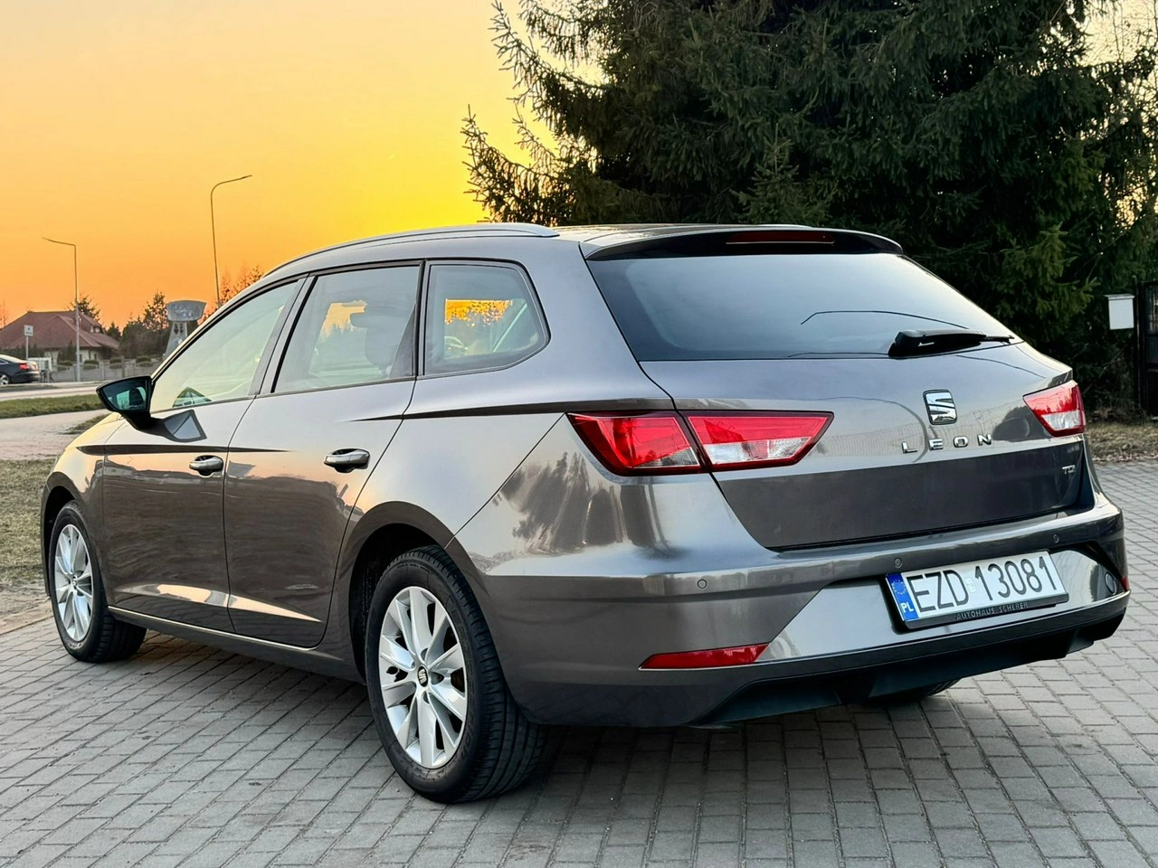 Seat Leon Sportstourer - Zdjęcie 11