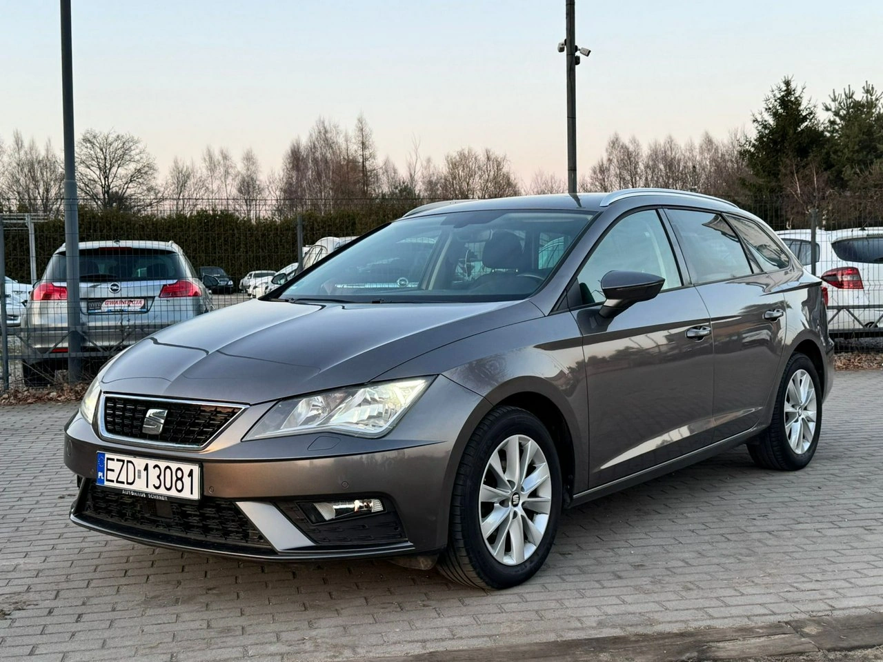Seat Leon Sportstourer - Zdjęcie 13