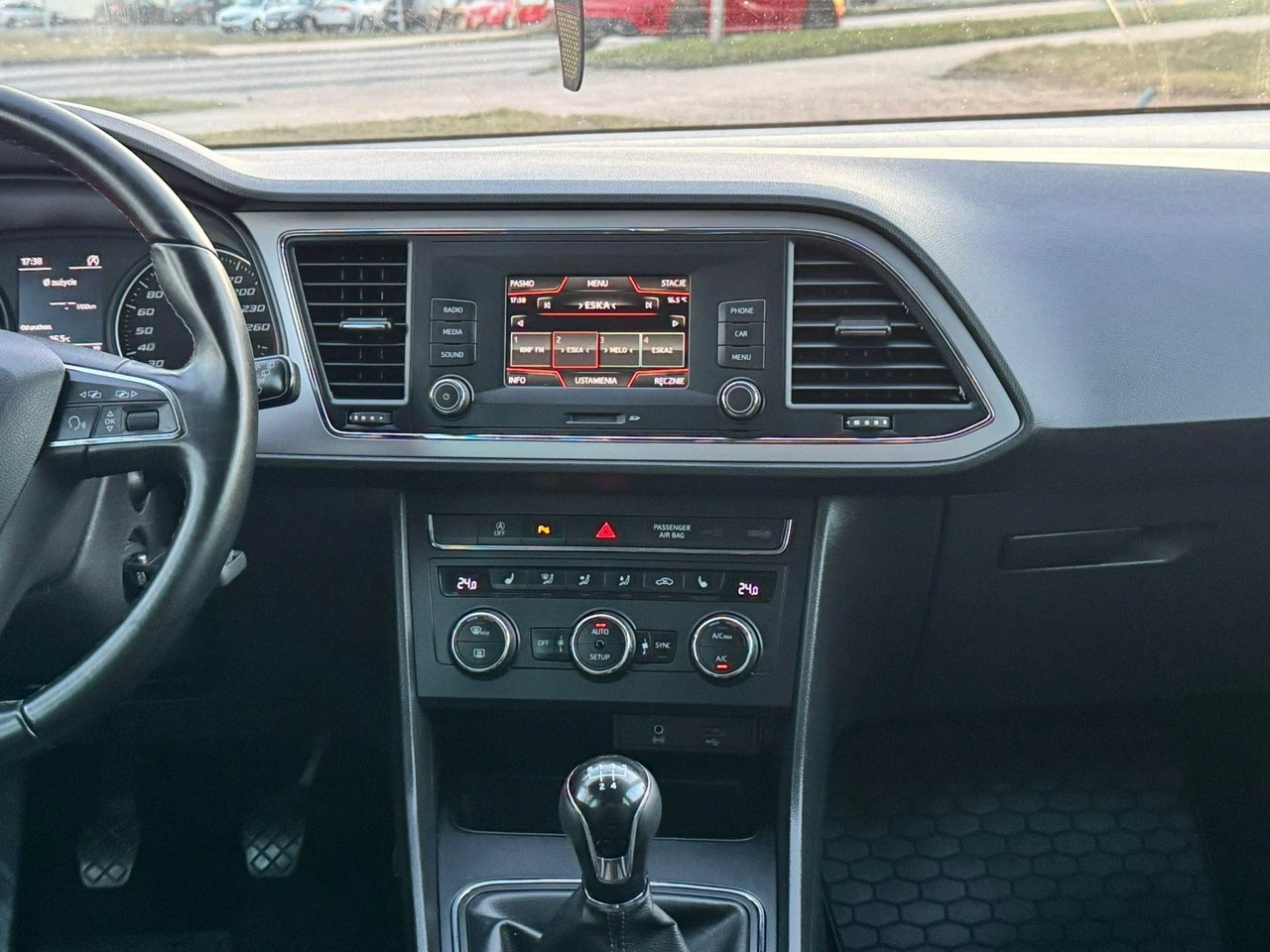 Seat Leon Sportstourer - Zdjęcie 18