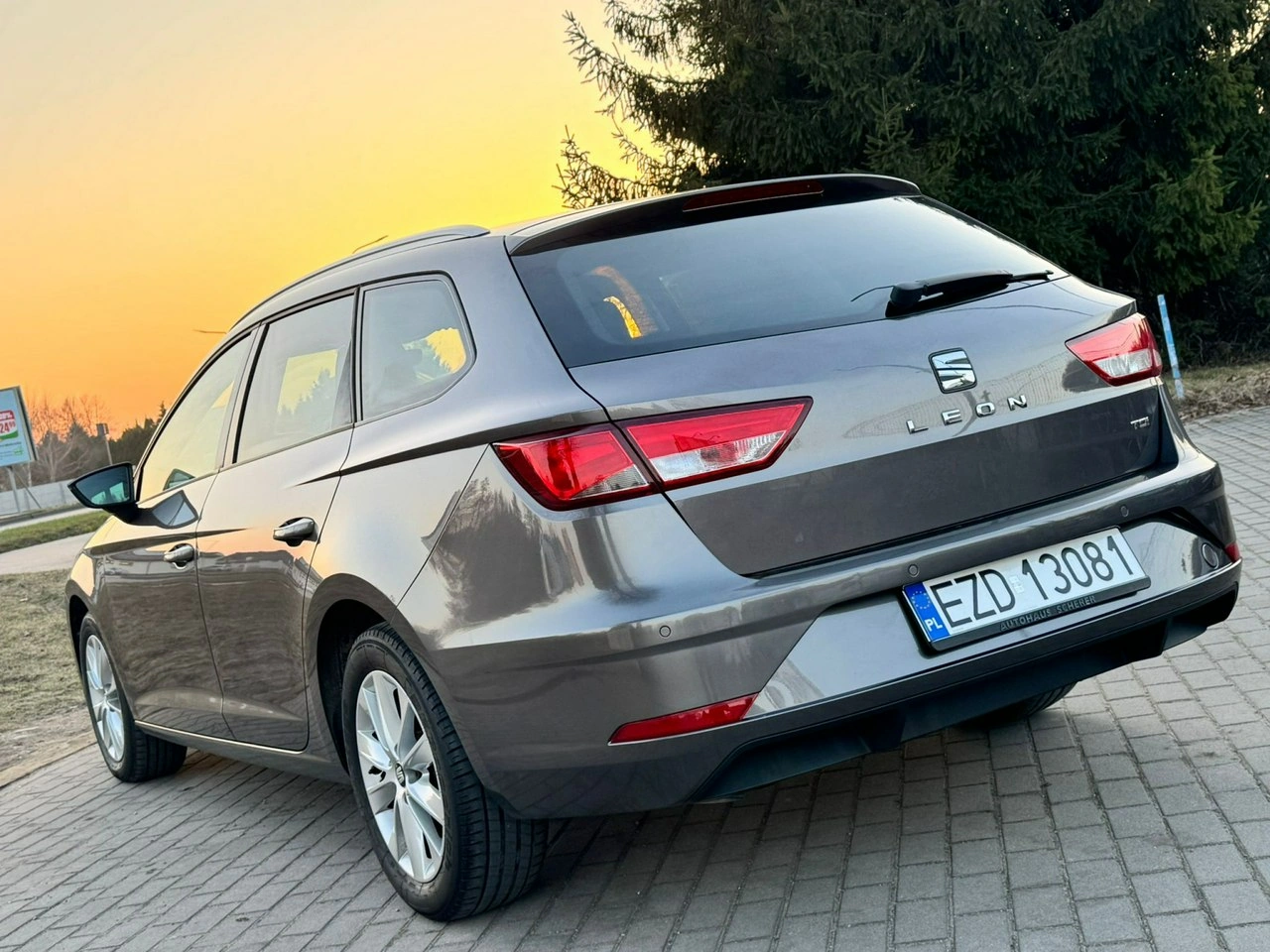 Seat Leon Sportstourer - Zdjęcie 3