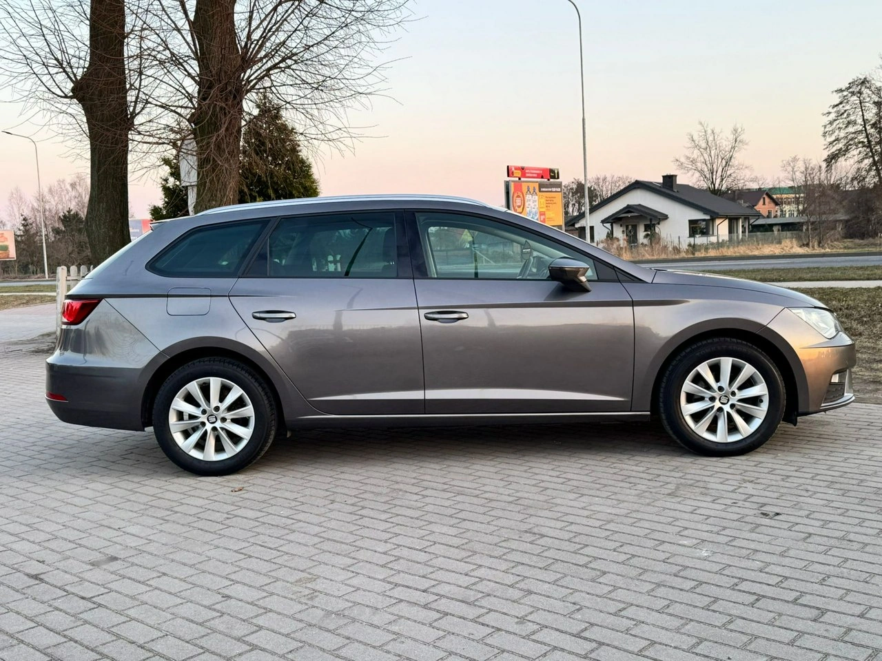Seat Leon Sportstourer - Zdjęcie 8