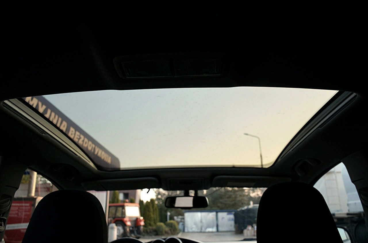 Toyota Verso - Zdjęcie 13