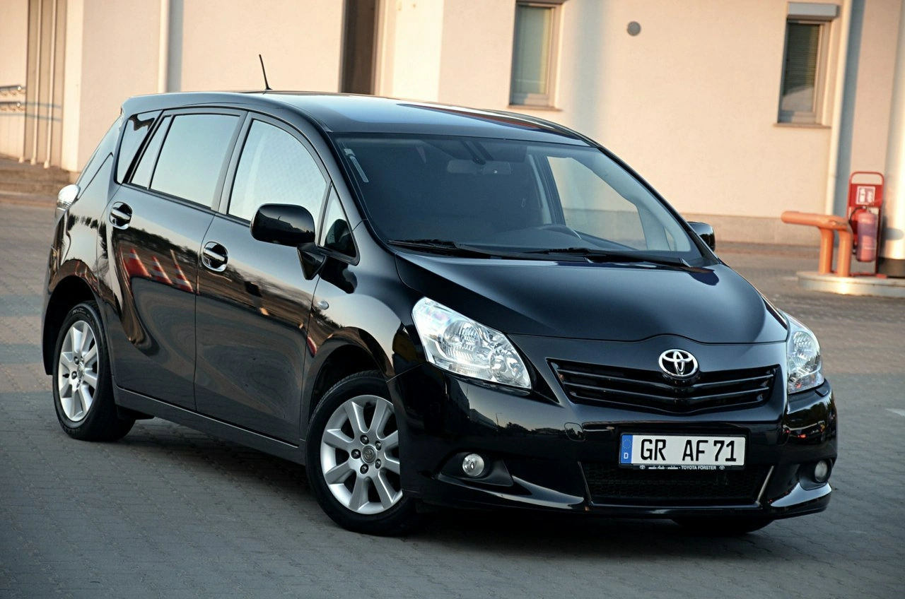 Toyota Verso - Główne zdjęcie