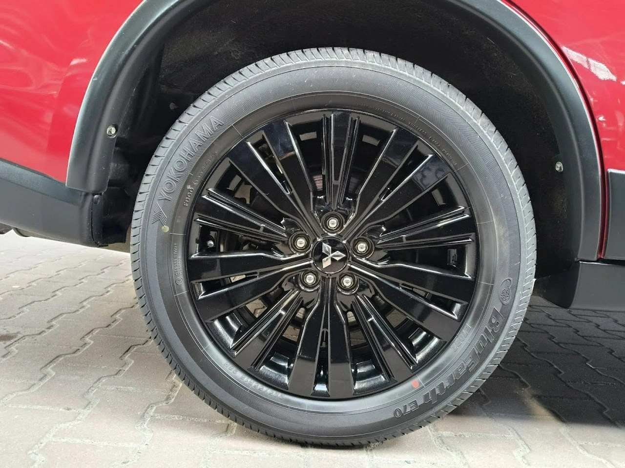 Mitsubishi Outlander - Zdjęcie 10