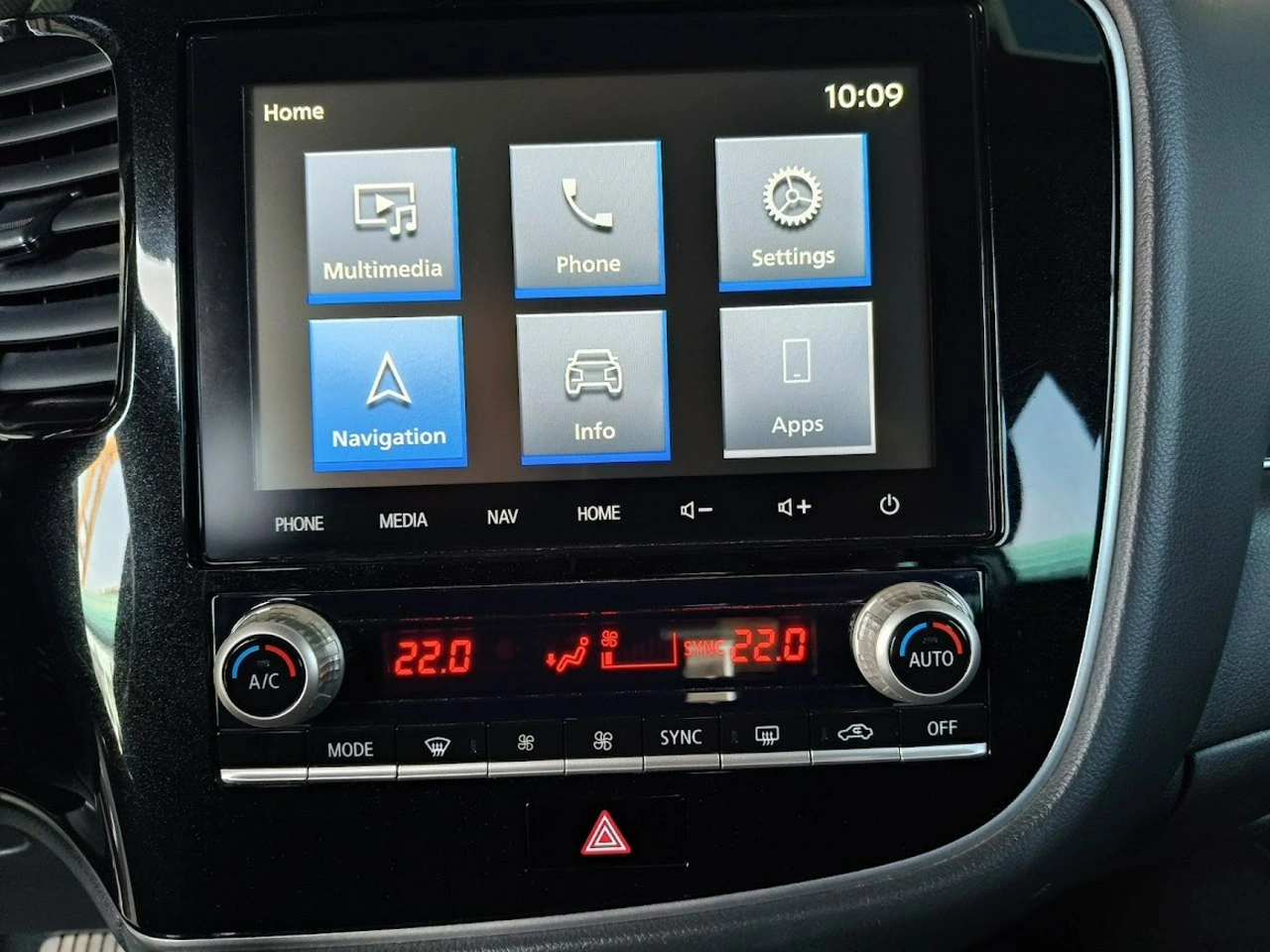 Mitsubishi Outlander - Zdjęcie 25