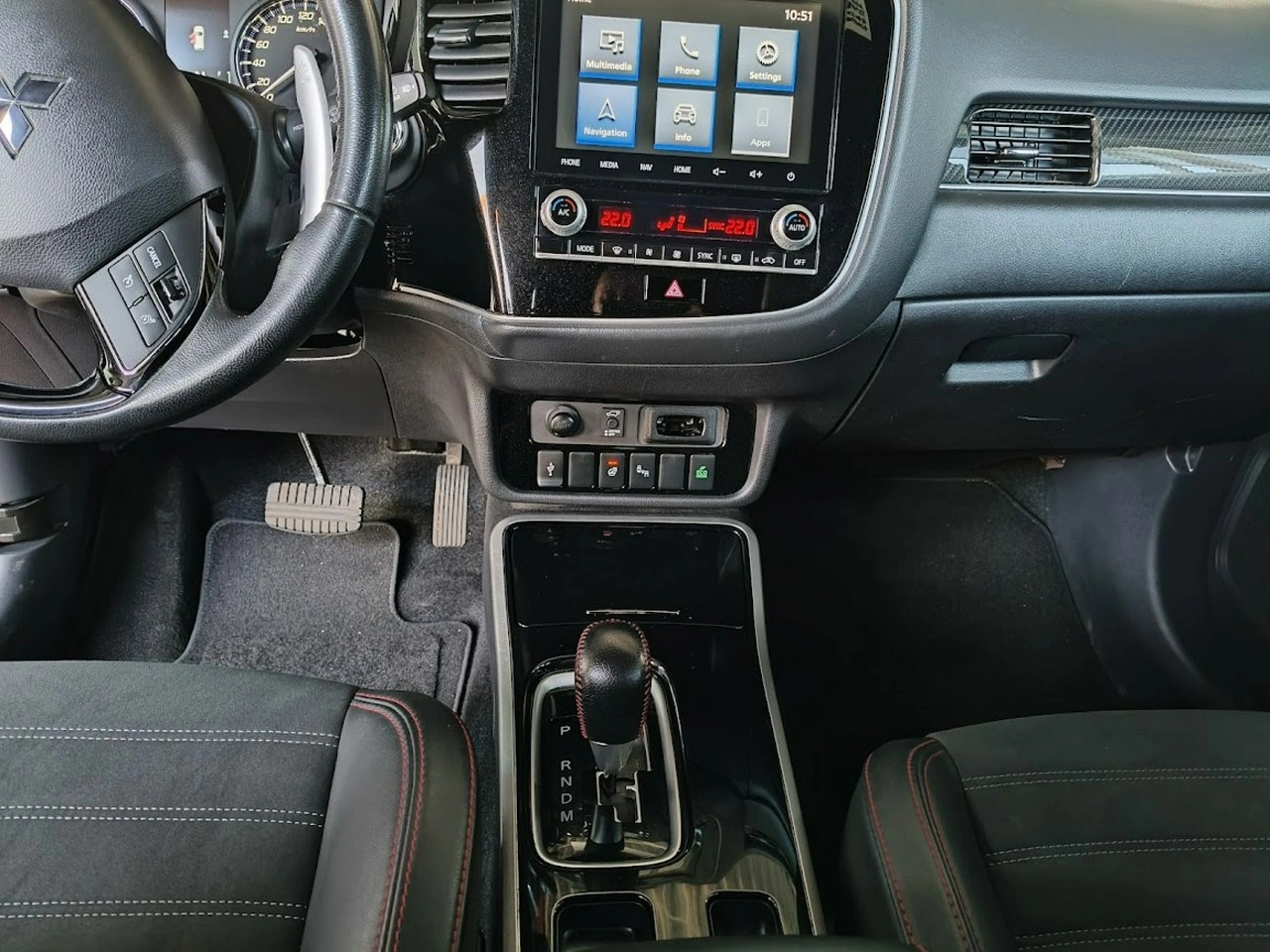 Mitsubishi Outlander - Zdjęcie 27