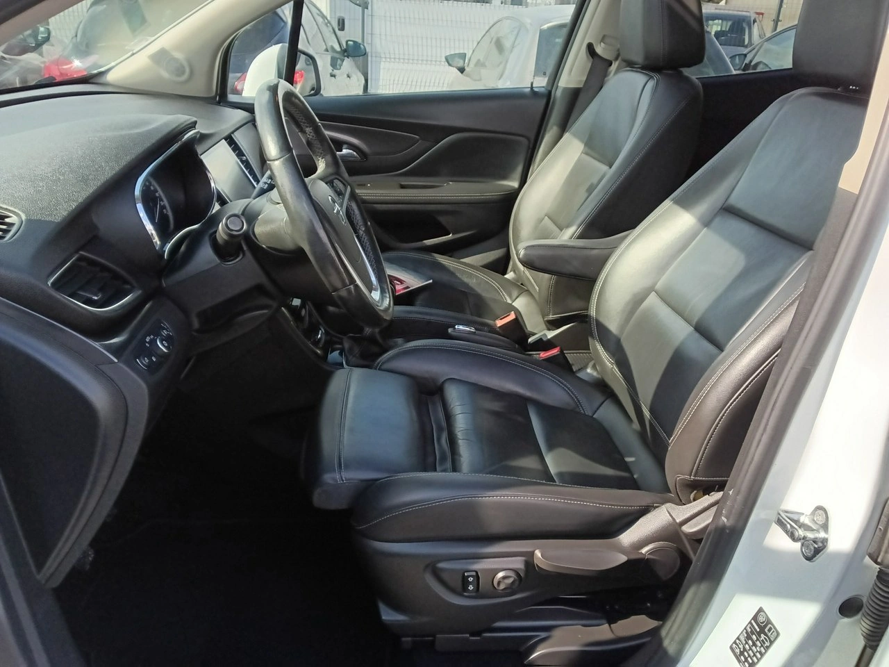 Opel Mokka - Zdjęcie 14