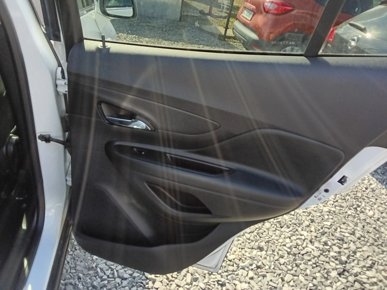 Opel Mokka - Zdjęcie 31