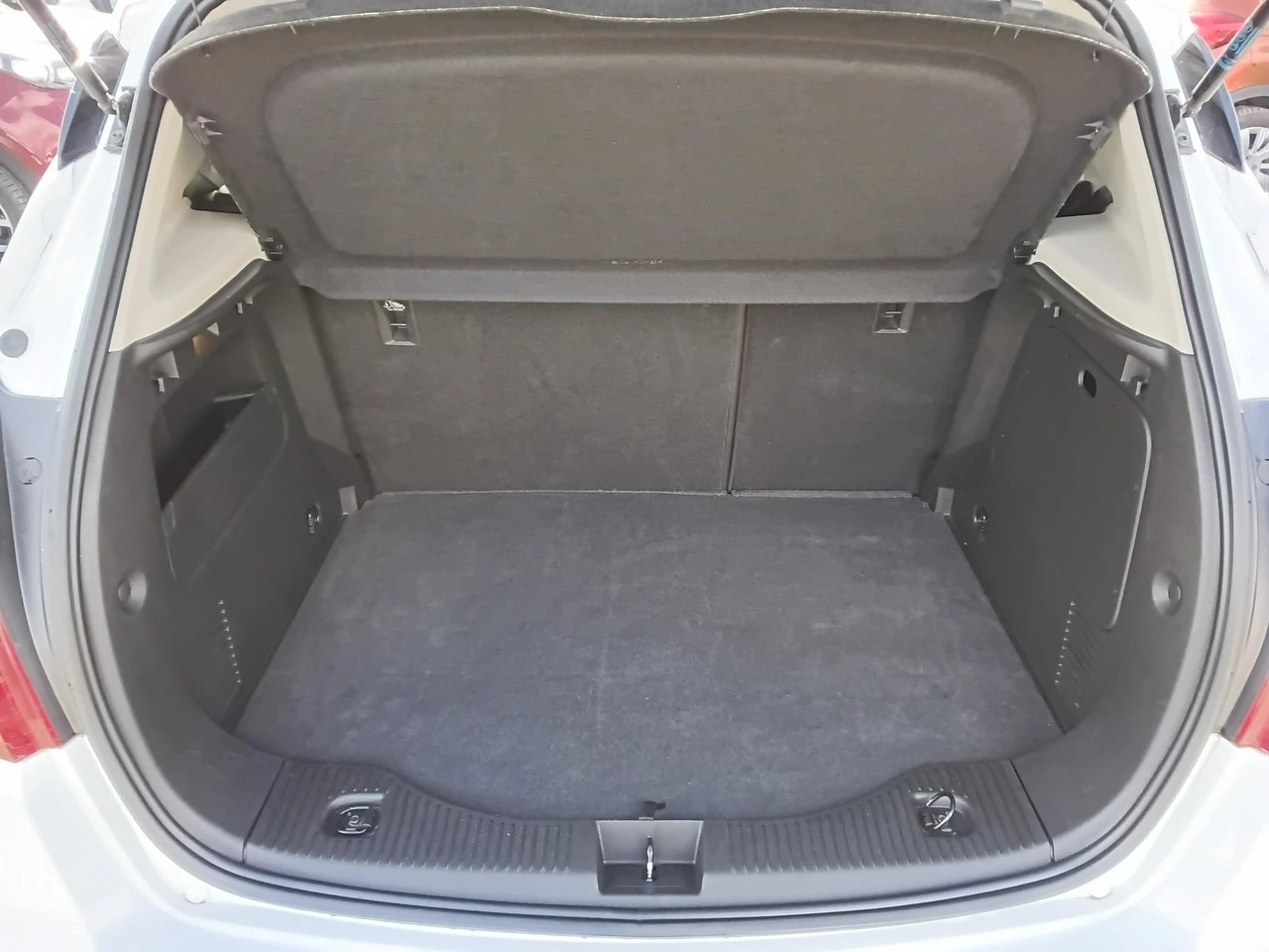 Opel Mokka - Zdjęcie 32