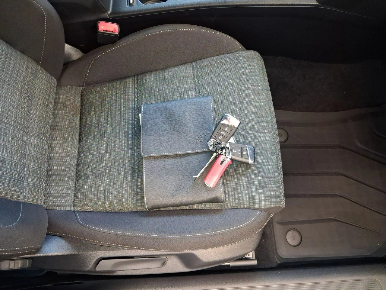 Volkswagen Passat Variant - Zdjęcie 9