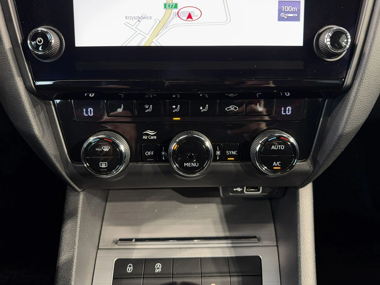 Skoda Octavia - Zdjęcie 23