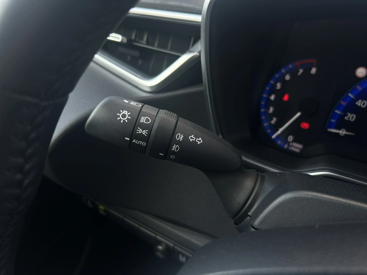 Toyota Corolla - Zdjęcie 8