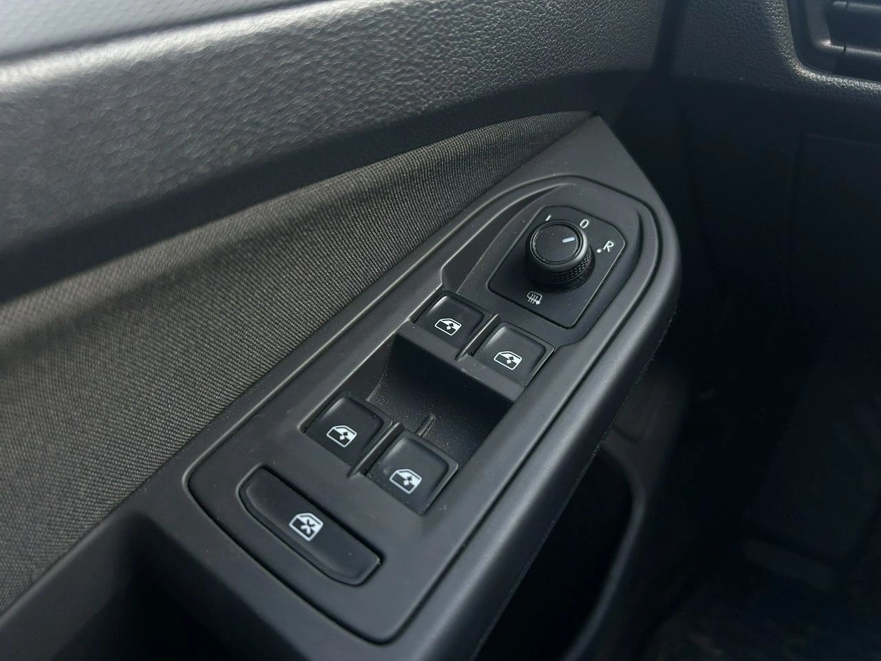 Volkswagen Golf - Zdjęcie 14