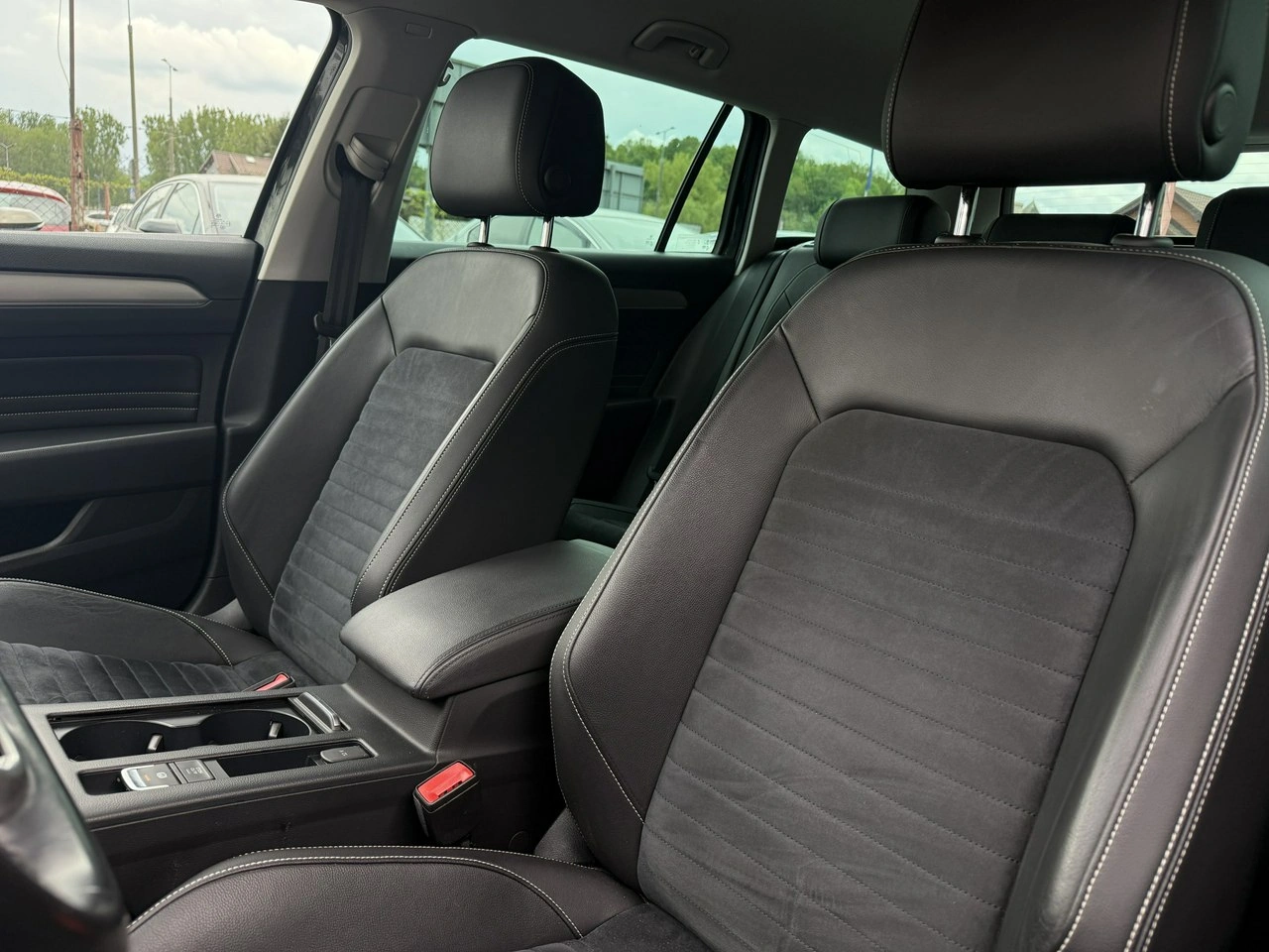 Volkswagen Passat - Zdjęcie 10