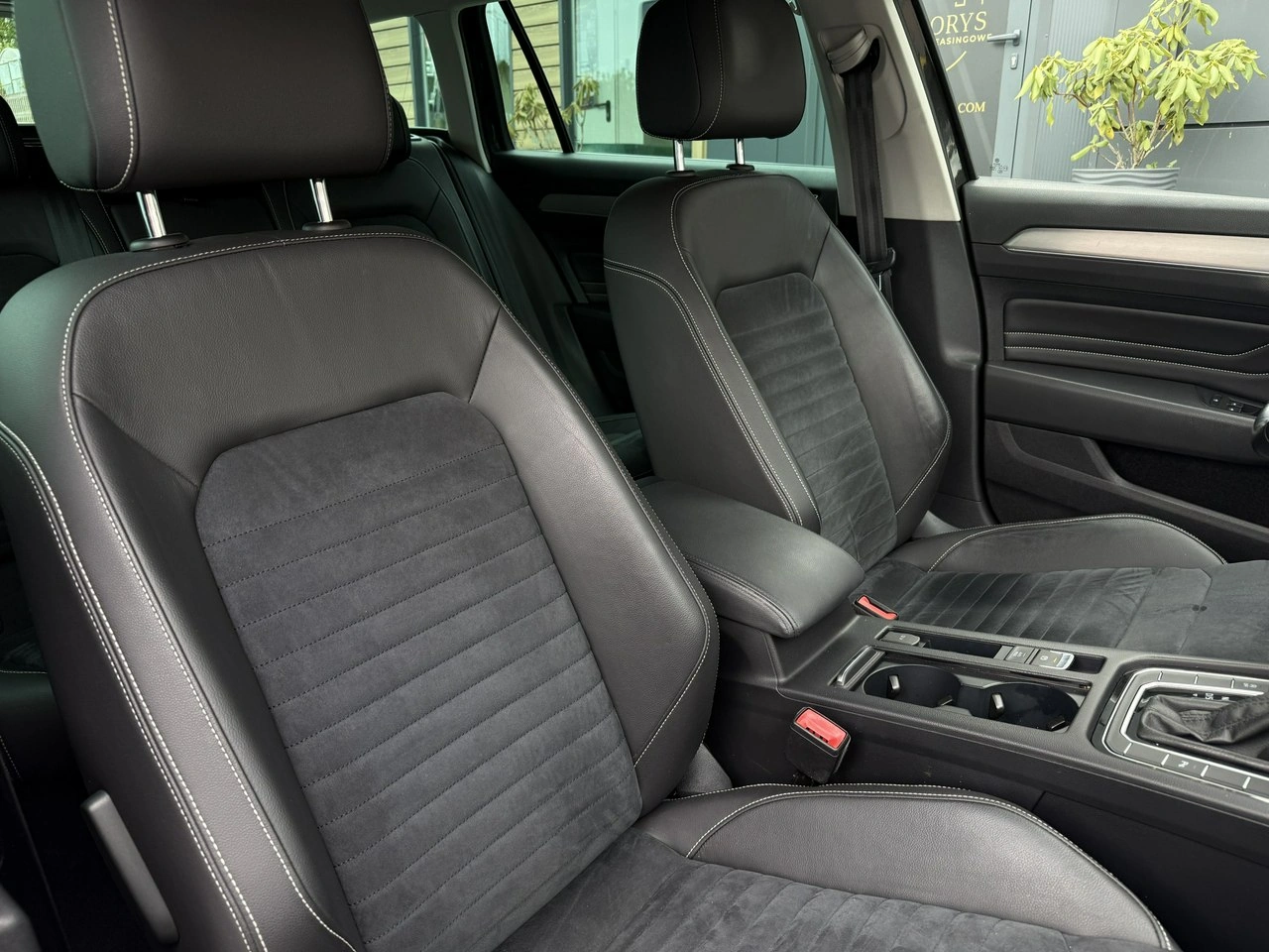 Volkswagen Passat - Zdjęcie 11