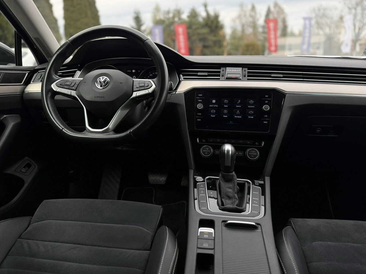 Volkswagen Passat - Zdjęcie 12