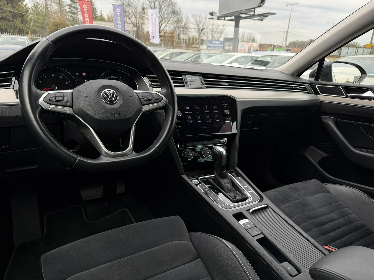 Volkswagen Passat - Zdjęcie 14