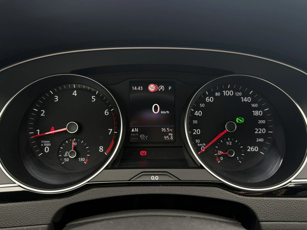 Volkswagen Passat - Zdjęcie 20