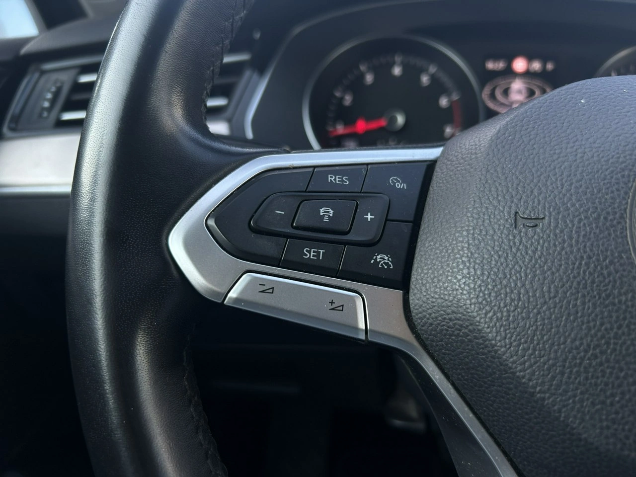 Volkswagen Passat - Zdjęcie 6