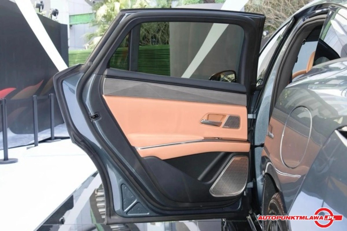 BYD Han - Zdjęcie 27