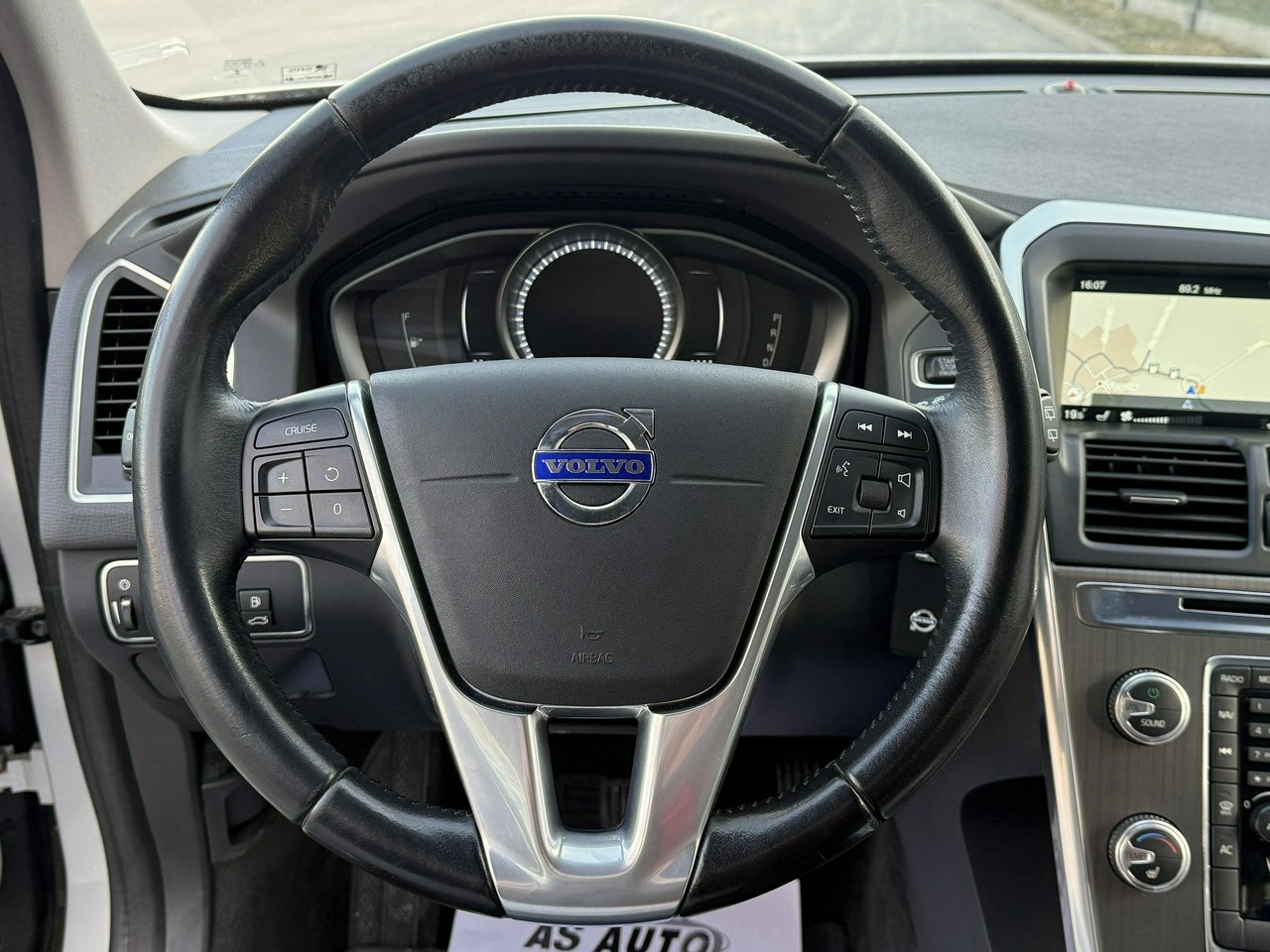 Volvo XC 60 - Zdjęcie 5
