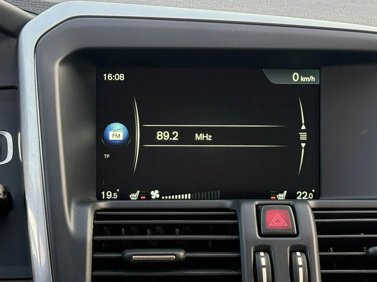 Volvo XC 60 - Zdjęcie 45