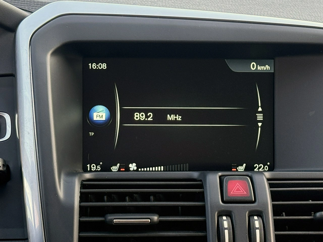 Volvo XC 60 - Zdjęcie 45