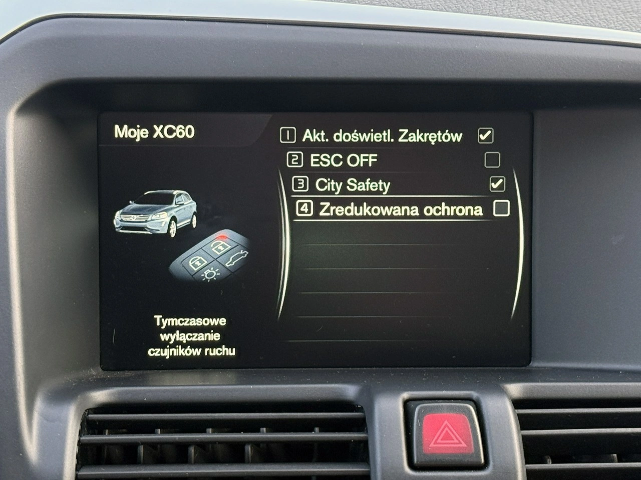 Volvo XC 60 - Zdjęcie 16