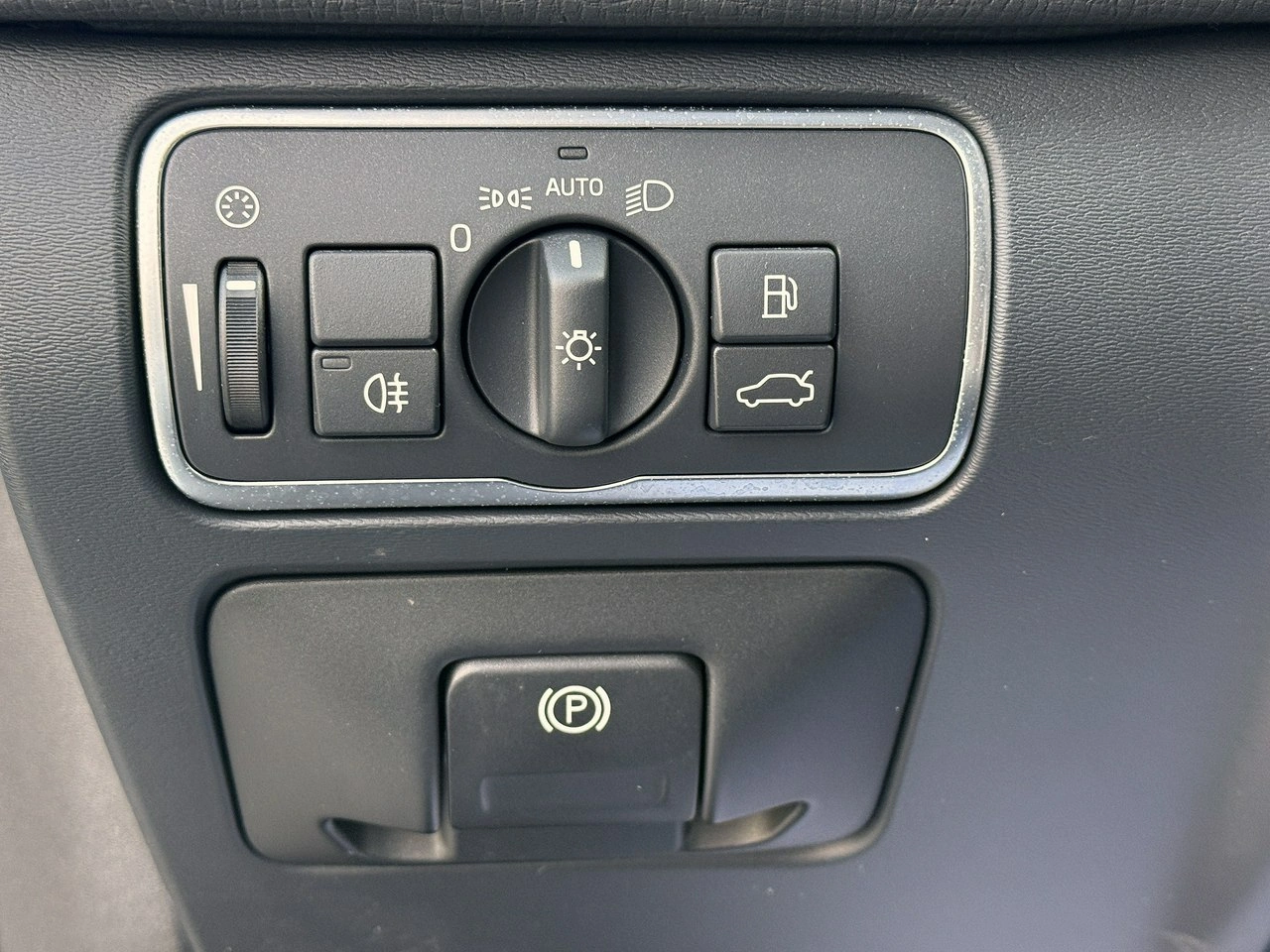 Volvo XC 60 - Zdjęcie 11