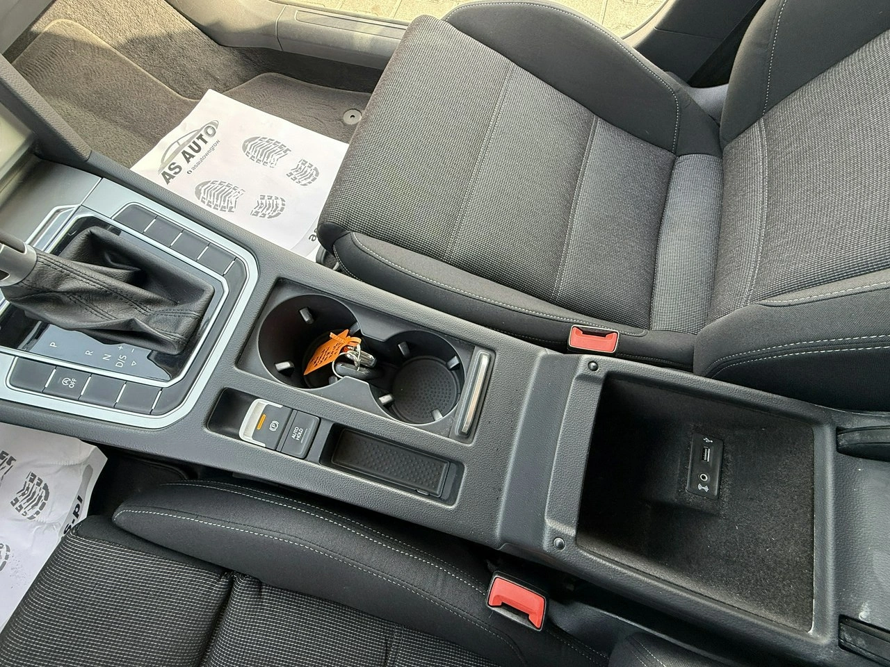 Volkswagen Passat - Zdjęcie 21