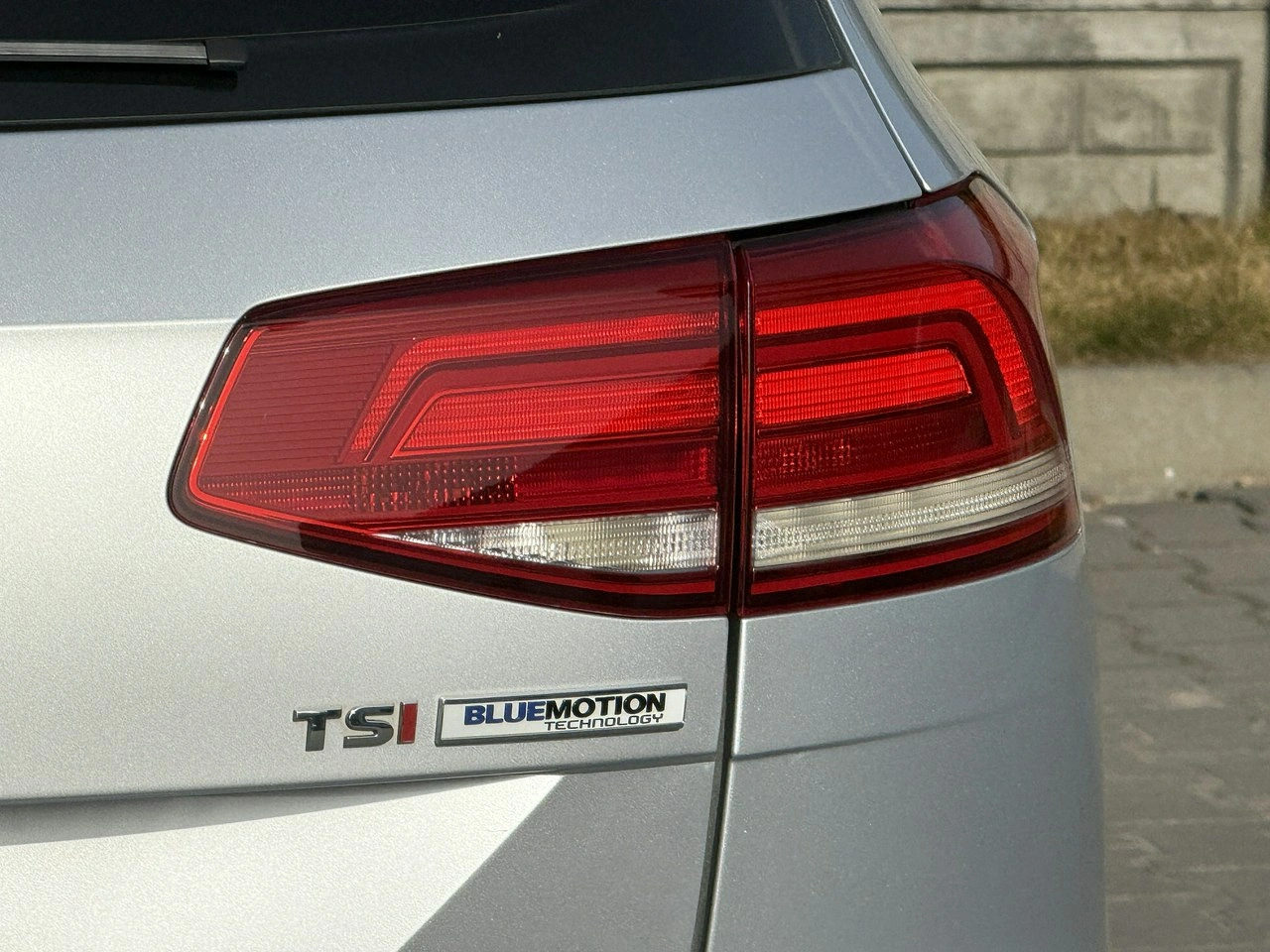 Volkswagen Passat - Zdjęcie 40