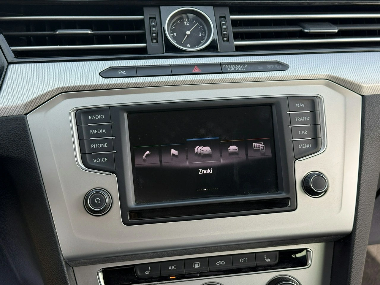 Volkswagen Passat - Zdjęcie 60