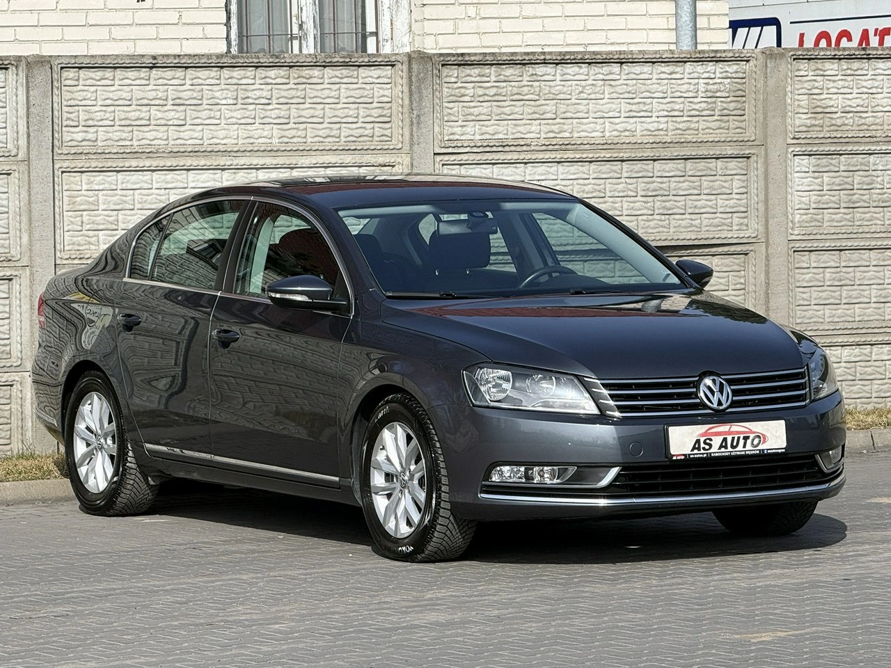 Volkswagen Passat - Zdjęcie 30