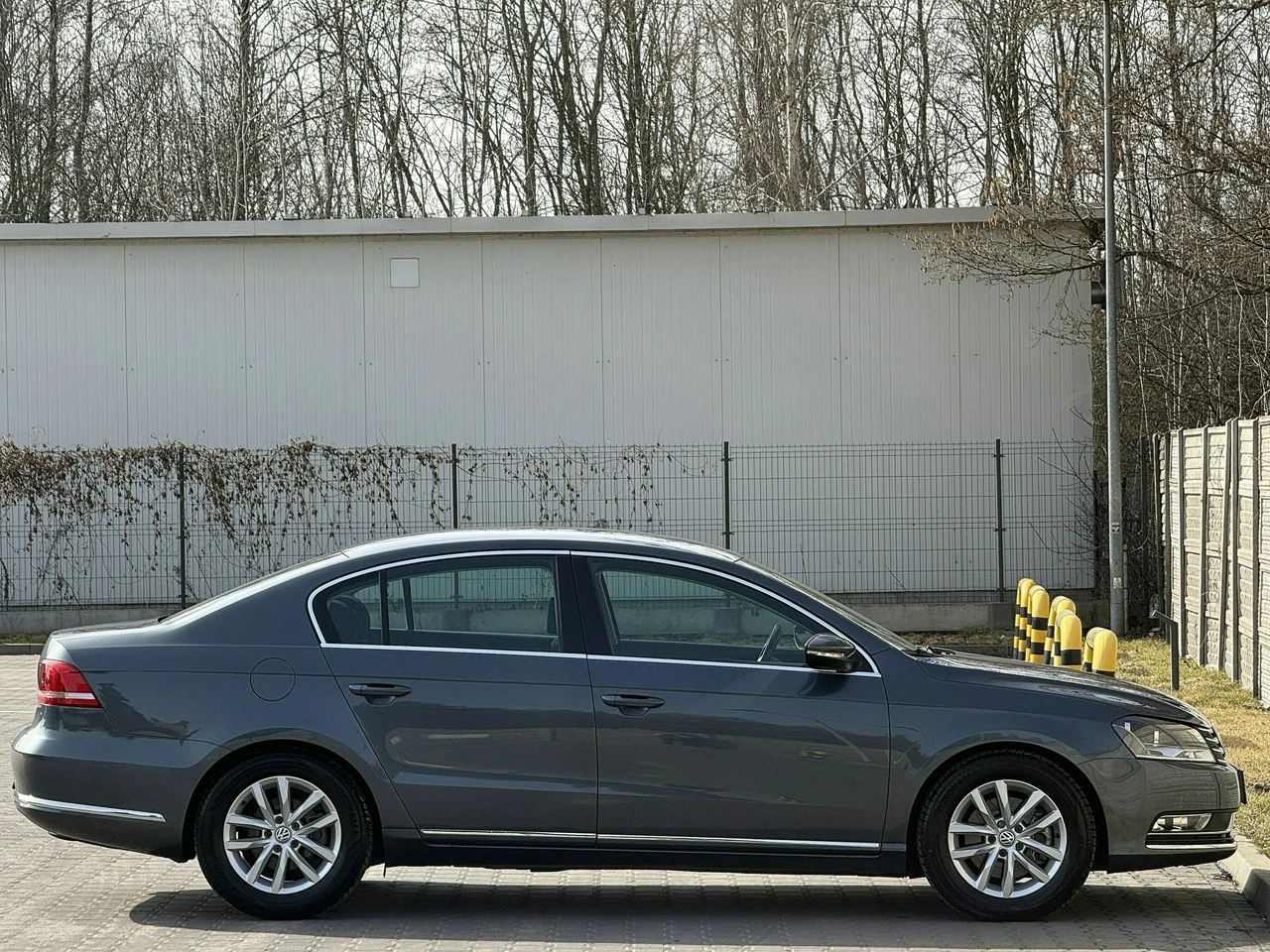 Volkswagen Passat - Zdjęcie 45