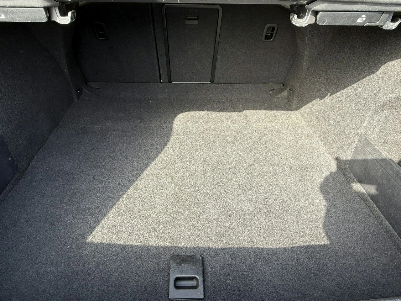 Volkswagen Passat - Zdjęcie 23