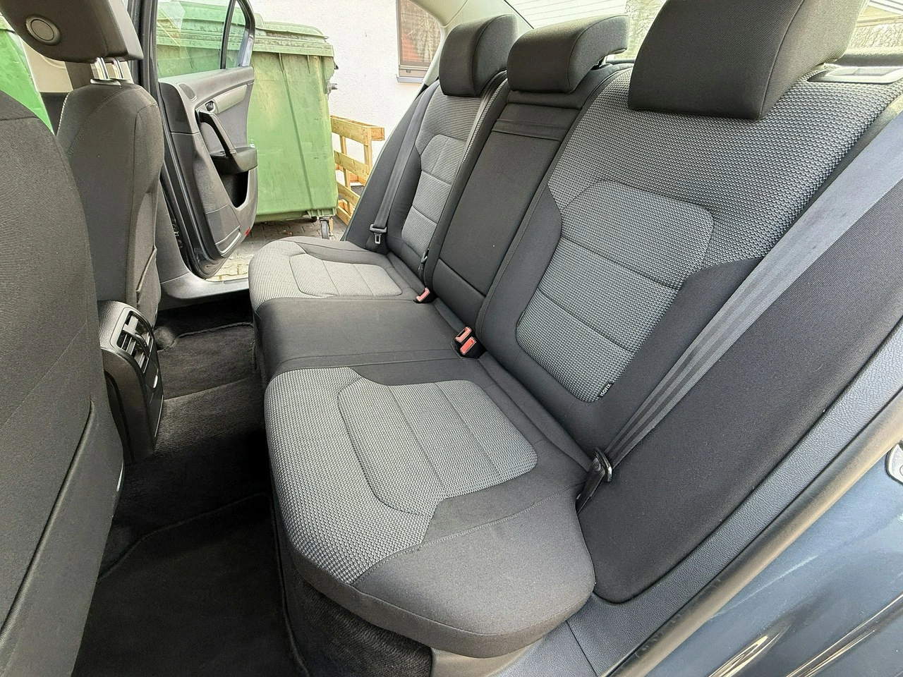 Volkswagen Passat - Zdjęcie 22