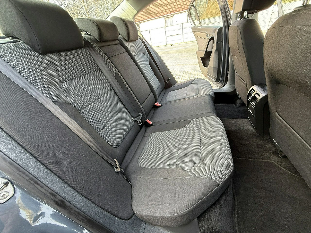 Volkswagen Passat - Zdjęcie 62