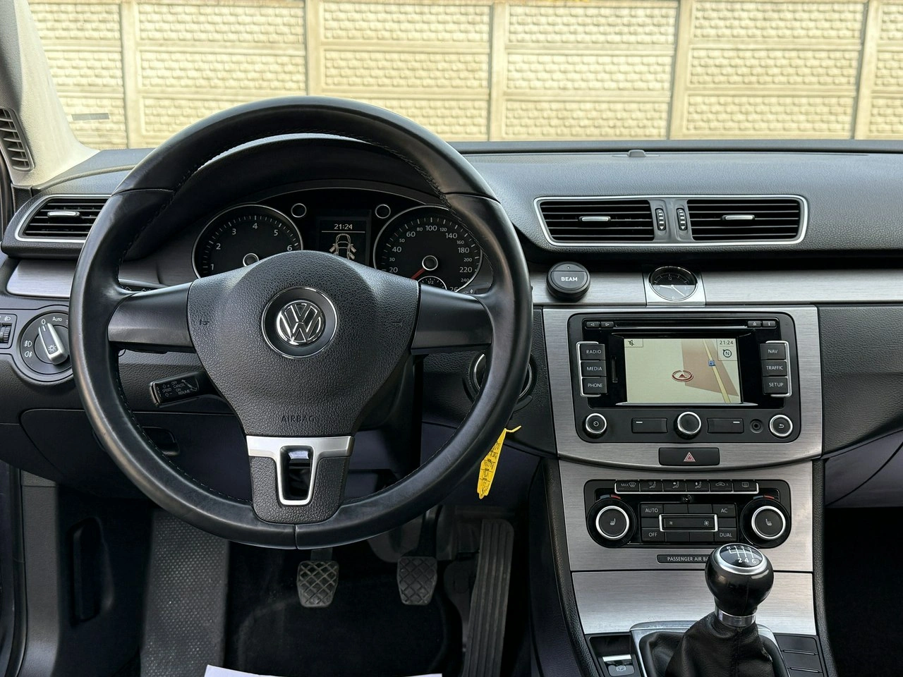 Volkswagen Passat - Zdjęcie 48