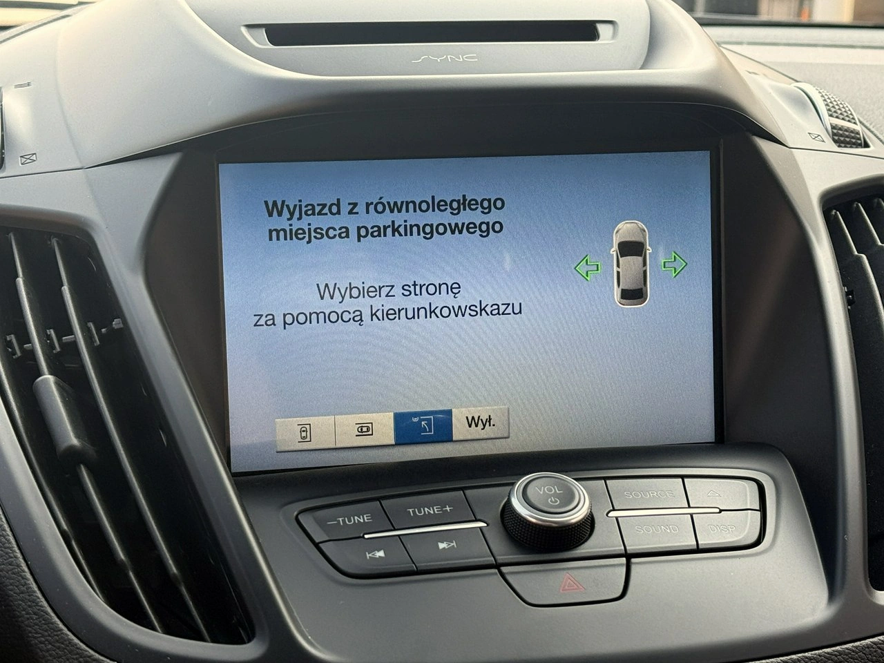 Ford Kuga - Zdjęcie 20