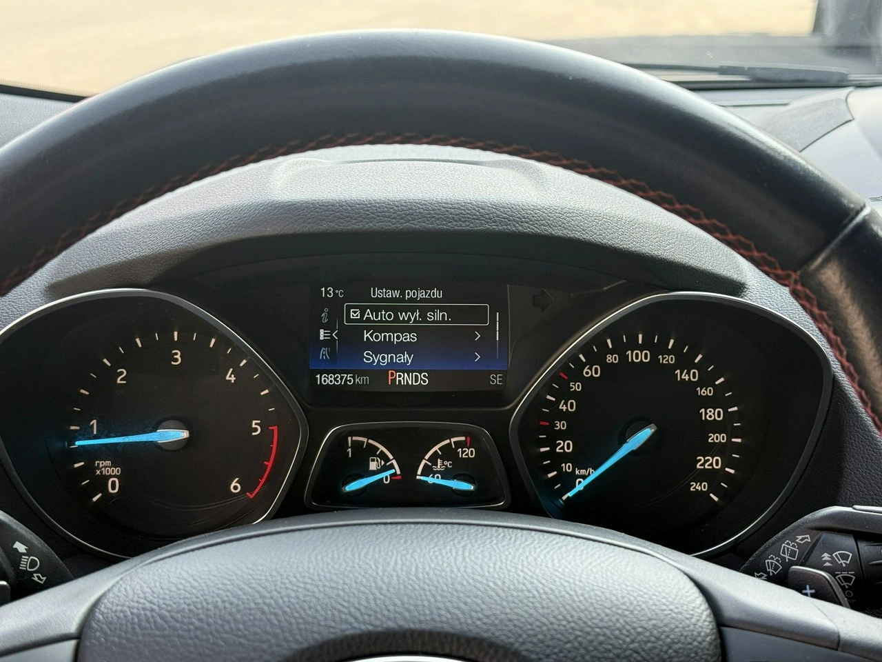 Ford Kuga - Zdjęcie 60