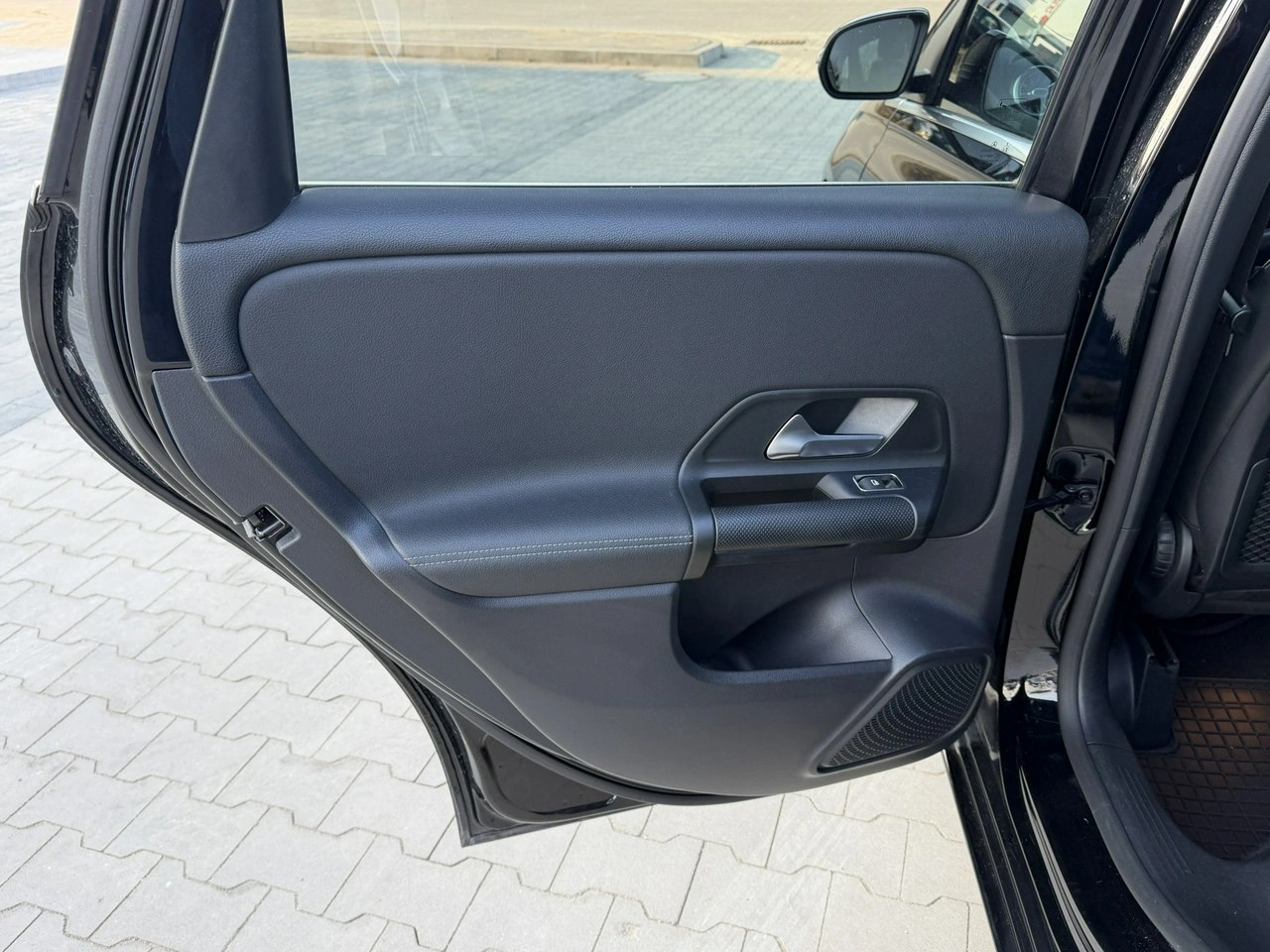 Mercedes B 200 - Zdjęcie 29