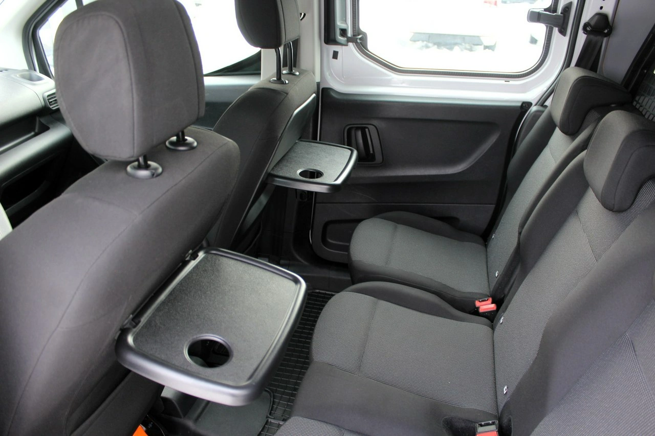 Peugeot Partner - Zdjęcie 13