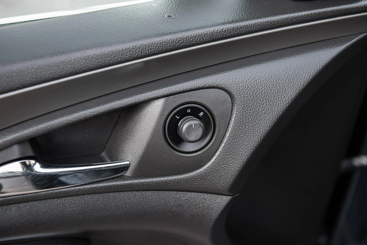 Opel Insignia - Zdjęcie 25