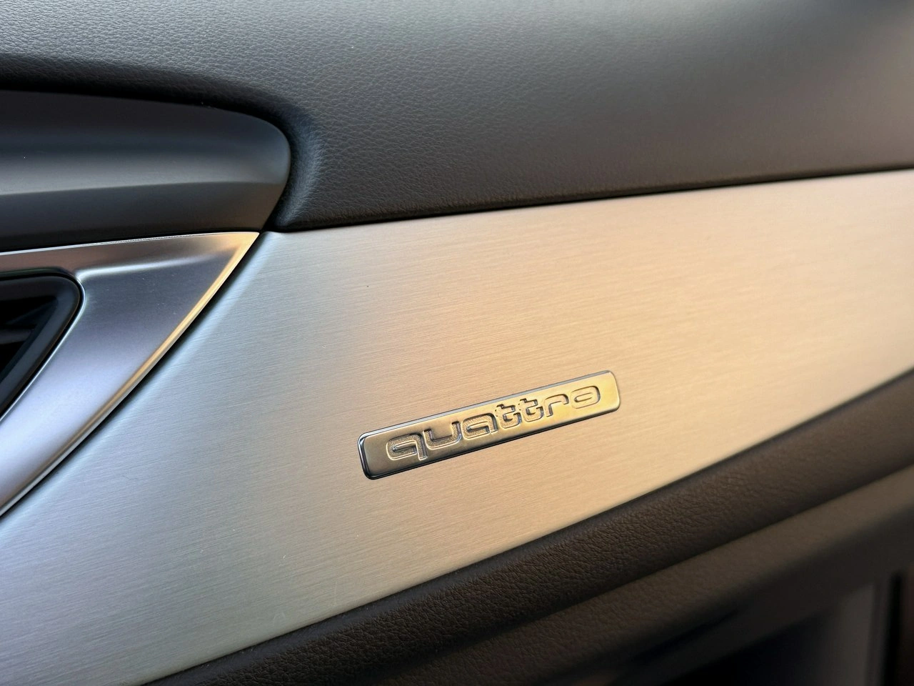 Audi A6 - Zdjęcie 25