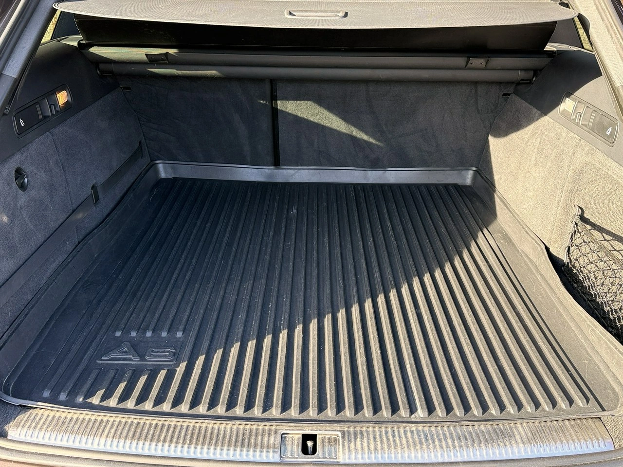 Audi A6 - Zdjęcie 17