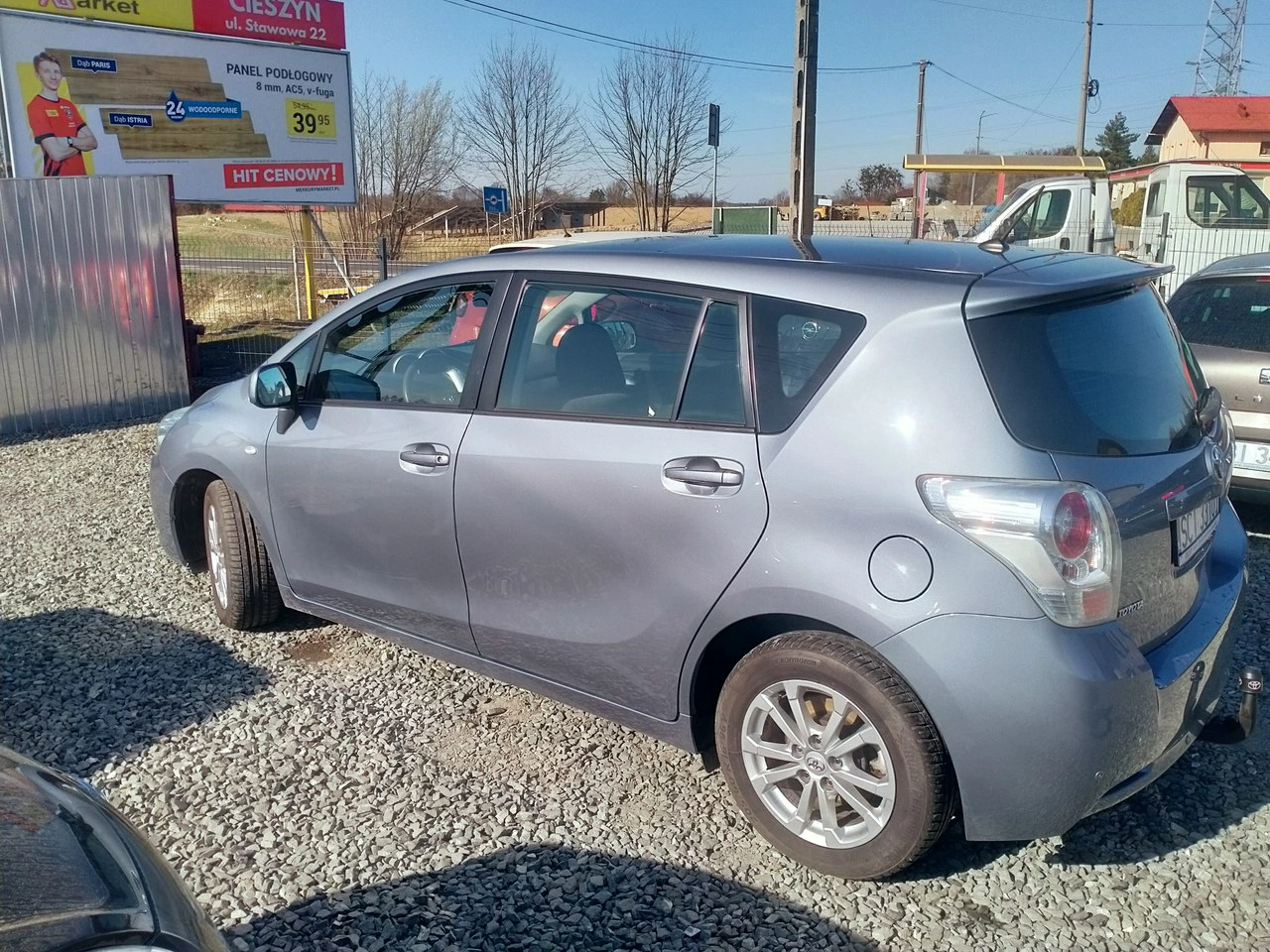 Toyota Verso - Zdjęcie 2