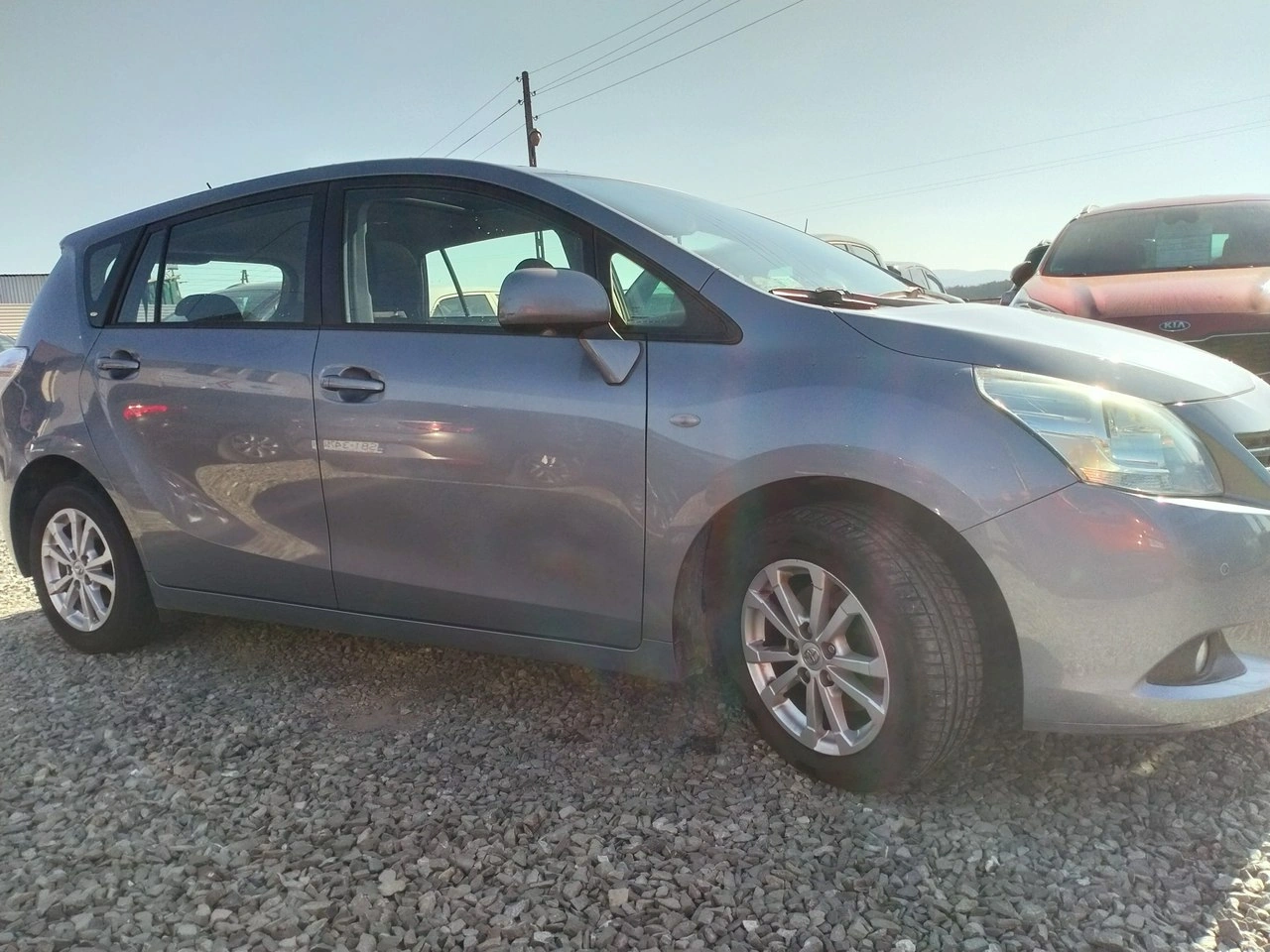 Toyota Verso - Zdjęcie 7