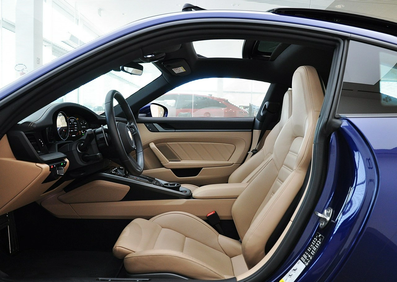 Porsche 911 - Zdjęcie 14