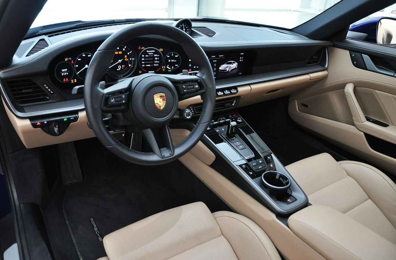 Porsche 911 - Zdjęcie 15